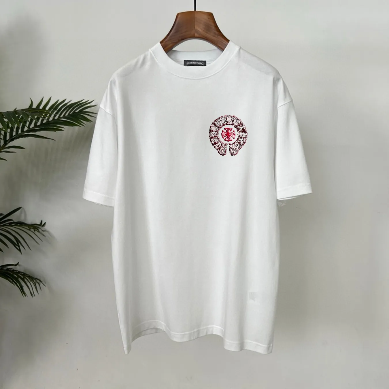 🅿️190 Croxin 2025 autumn and winter new style 250g round neck short-sleeved tee. Really great. Unisex loose version. Size S M L XL XXL five sizes black white red